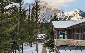 Fairmont Jasper Park Lodge Canada 4*